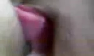 Автоматично пиле яде млад български секс клипове боец