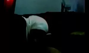 Повдигнете краката porno s bremeni си и малко