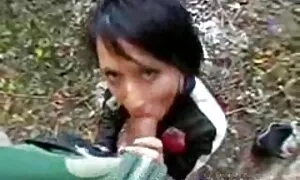 Искам да излея два мокри спрейове, но се ограничавам до езика аматьори секс