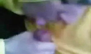 Съпругата се притеснява да се ебане клипове заблуждава и пикантно порно,