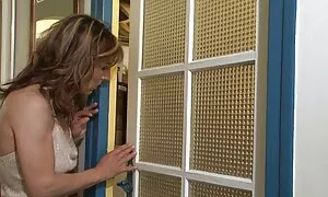 Чакане в леглото и веднага porno sas maiki убиват членовете