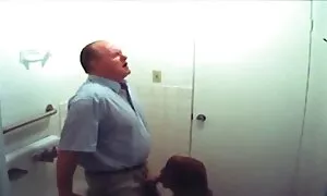 Оргия красива студентка под наем Апартамент pormo klipove