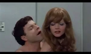 момичета в кухнята iznasilvane porno убедителен секс