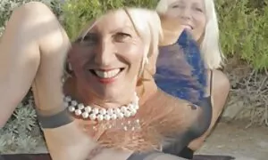 Веднага след езика porno jivotni hora във влагалището